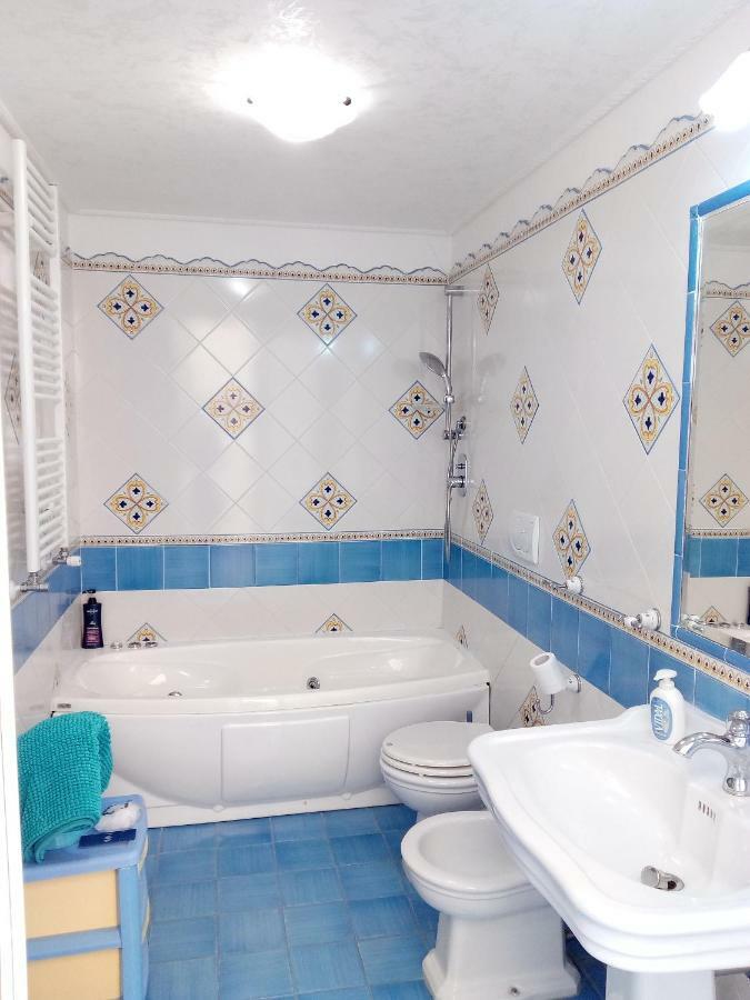 B&B Teresella Napels Buitenkant foto